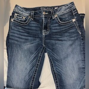 Miss me jeans
Size 27
Blue denim